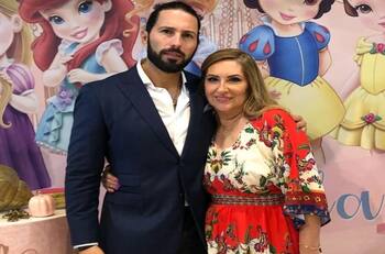 Mamá de Poncho de Nigris lo defiende de las acusaciones de sus empleadas: "Renunciaron muy dignas"