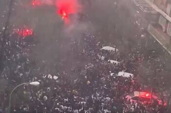VIDEO | Afición del Real Madrid abarrota las afueras del Santiago Bernabéu previo a la Champions