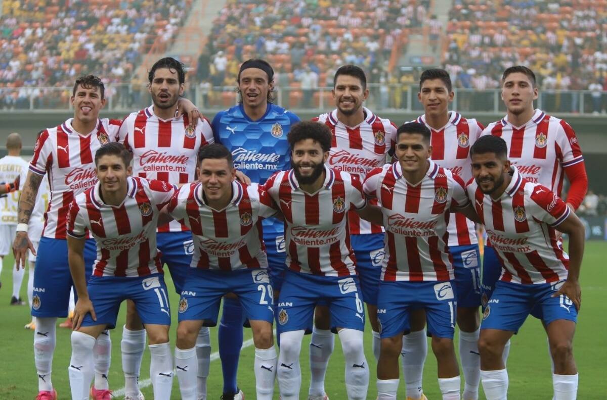 Chivas aprovecha estancia en EU para vacunar a sus jugadores