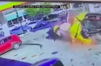 Video: Mujer choca en estado de ebriedad en gasolinera