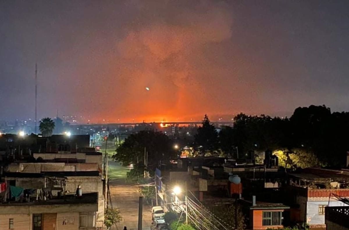 Video: Así fue la impresionante explosión de toma clandestina de gas LP en Puebla