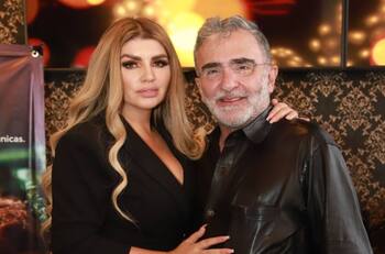 Novia de Vicente Fernández Jr. quiere llamar "Vicenta" a su próxima hija, en honor a Chente