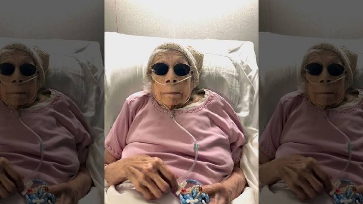 Mujer de 105 años venció al COVID-19 con una dieta de pasas empapadas en ginebra