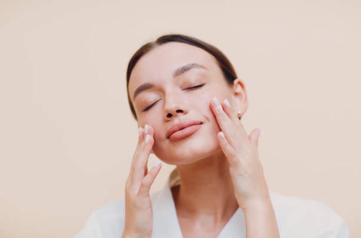 Skincare: ¿Qué es la doble limpieza y cómo hacerla parte de tu rutina?