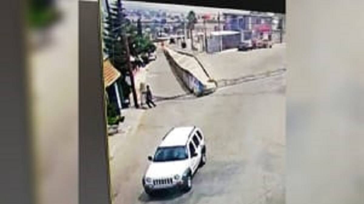 Secuestro de tres mujeres es captado por cámara de seguridad