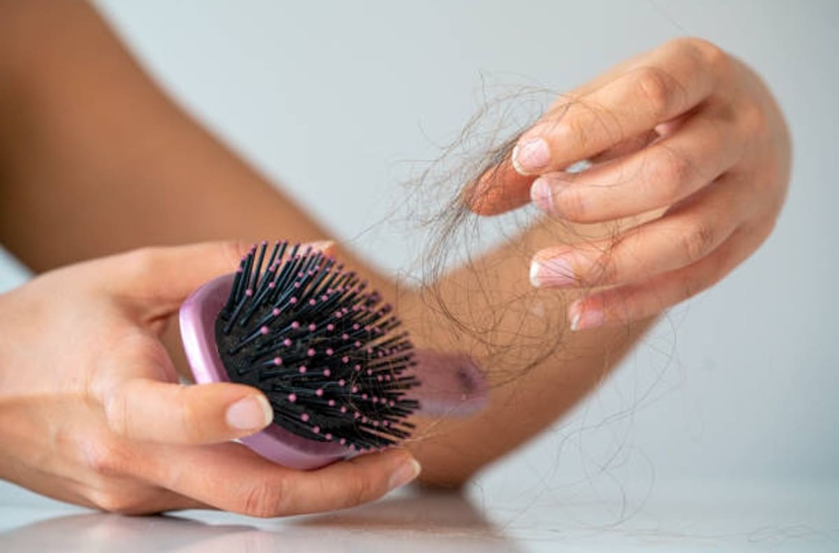 Belleza: ¿Caída de cabello? Esto es lo que podrías estar haciendo mal al bañarte