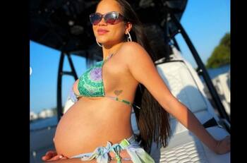 Este fue el recuerdo que Natti Natasha hizo con yeso para recordar su primer embarazo