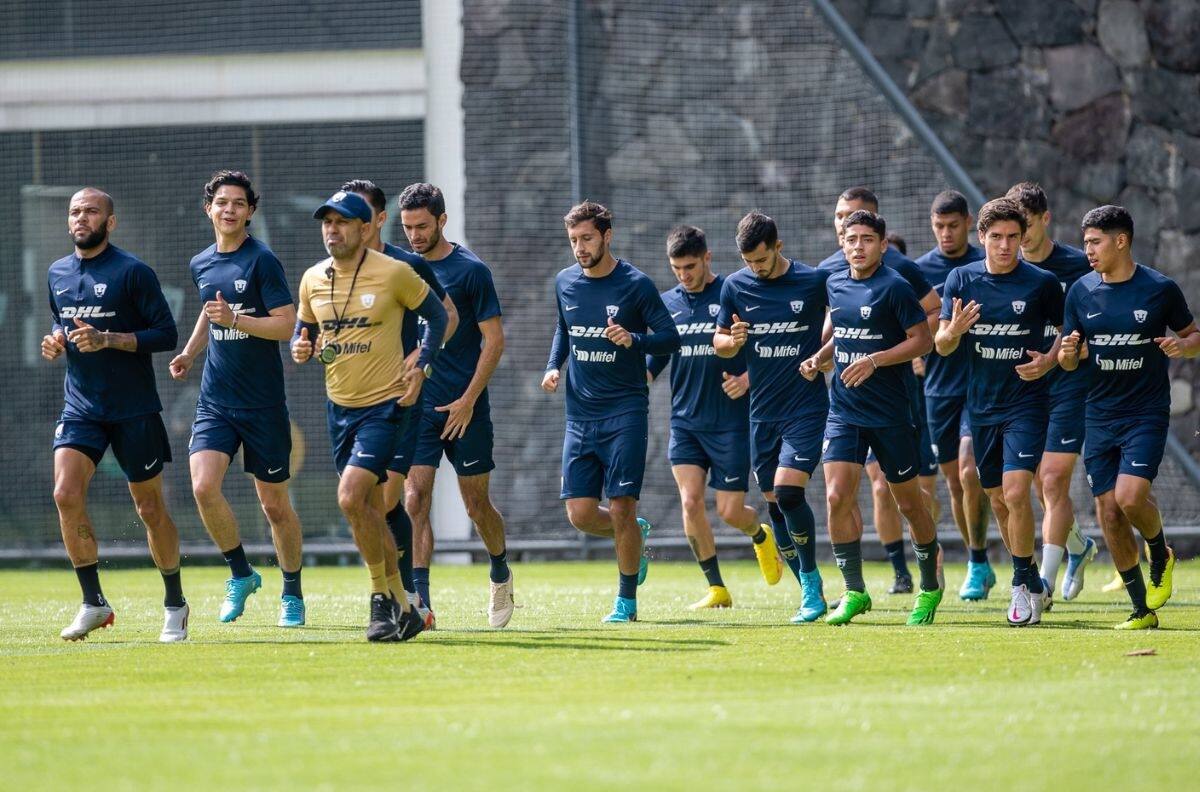 ¡Ni Freire, ni Dani Alves! Pumas con crisis de líderes dentro del vestidor