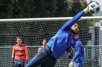Jesús Corona volvería a la portería de Cruz Azul
