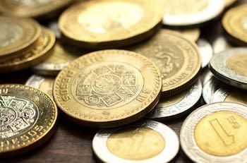 Numismática: El banco que te compra monedas conmemorativas hasta en 36,500 pesos