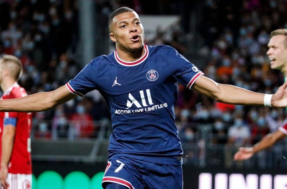 La directiva del PSG cree que Mbappé no se irá al finalizar su contrato
