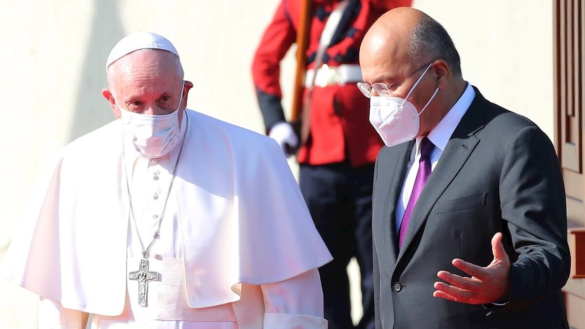 ¡Histórico! Papa Francisco llega a Irak para hacer una visita emblemática de tres días