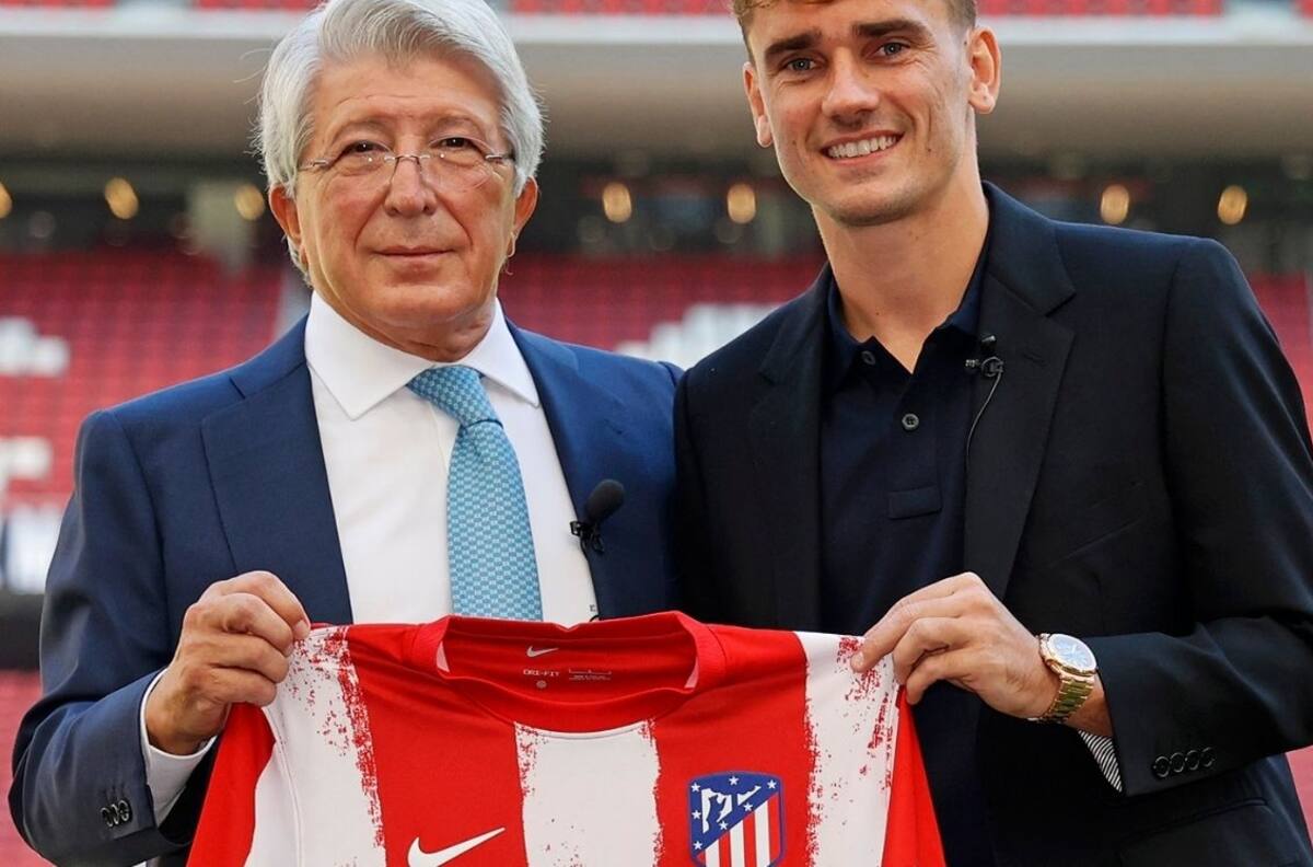 Griezmann cambia de look y luce el número 8 con el Atlético de Madrid
