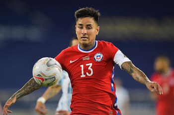 “Pronto se hará justicia, eres cómplice de delito”: Mujer que denunció violación en casa de Erick Pulgar mostró pruebas de su acusación