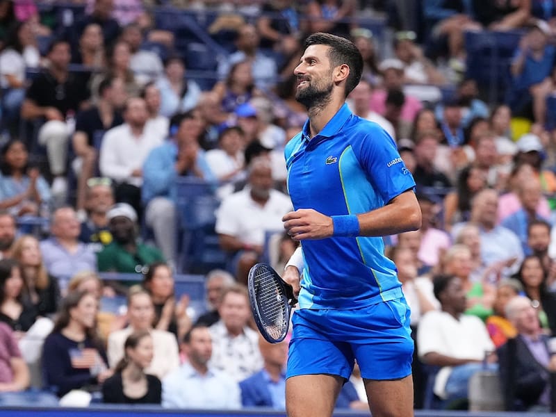 Novak Djokovic ganó sin problemas en su debut en el US Open