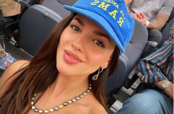 Eiza González celebra el triunfo de Los Ángeles Rams, campeones de la NFL