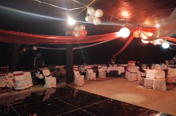 Insólito: Pelea de gallos y boda clandestina dejaron más de 130 detenidos en Querétaro