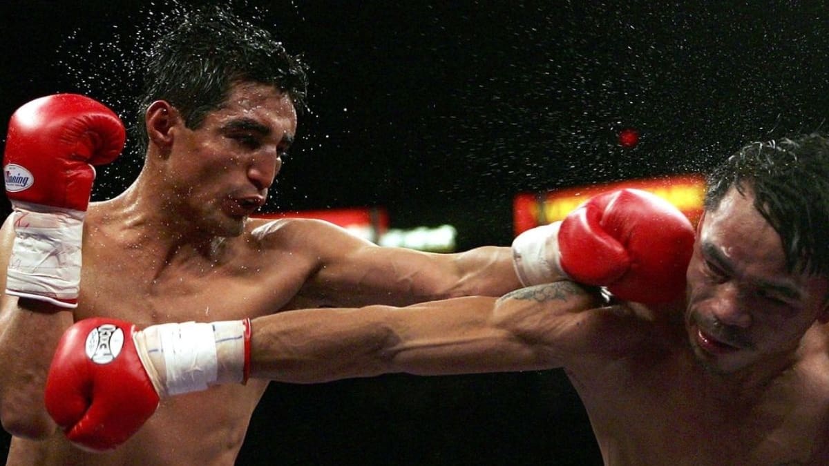 VIDEO | La sangrienta primer pelea entre Manny Pacquiao y 'Terrible' Morales que ganó el mexicano