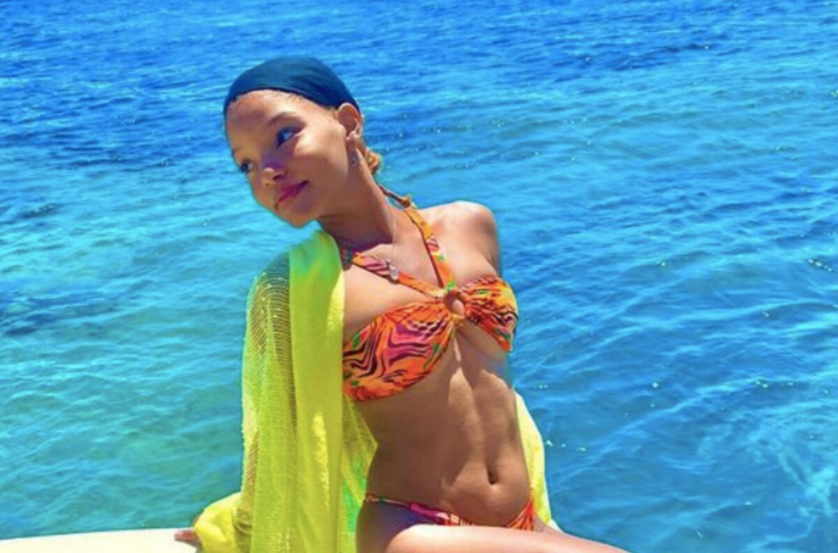 Publican las primeras imágenes de Halle Bailey como 'Ariel' en "La Sirenita"