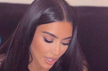 ¿A Kim Kardashian solo le faltaba conducir un programa? Ya lo hizo en “Saturday Night Live”