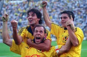 Sorpresivo salto: exjugador de América es el nuevo entrenador de un grande de Chile