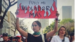 Papá de Natasha Dupeyrón niega que su hija haya sido víctima de abuso