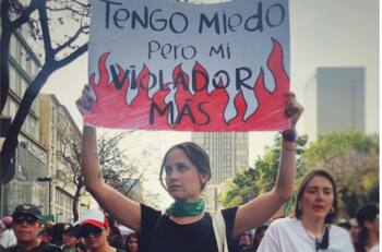 Papá de Natasha Dupeyrón niega que su hija haya sido víctima de abuso