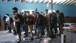 Detienen a 53 migrantes en una casa en Ciudad Juárez