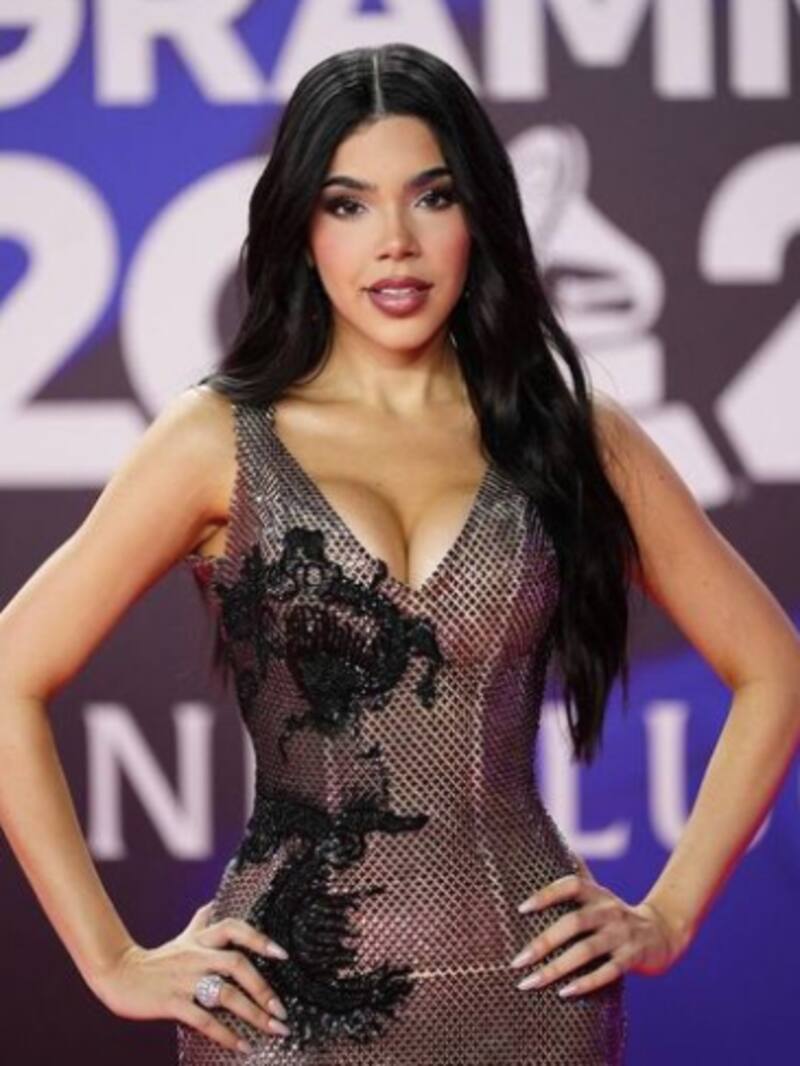 Kenia Os en la Alfombra Roja.