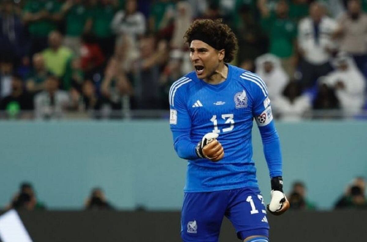 Conoce a las cinco "novias" de Memo Ochoa