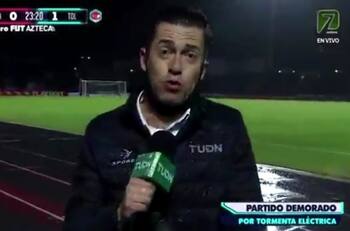 Reportero de TUDN apareció en la transmisión de TV Azteca