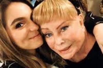 Así recordó Sofia Castro a su abuelita, a un año de su fallecimiento