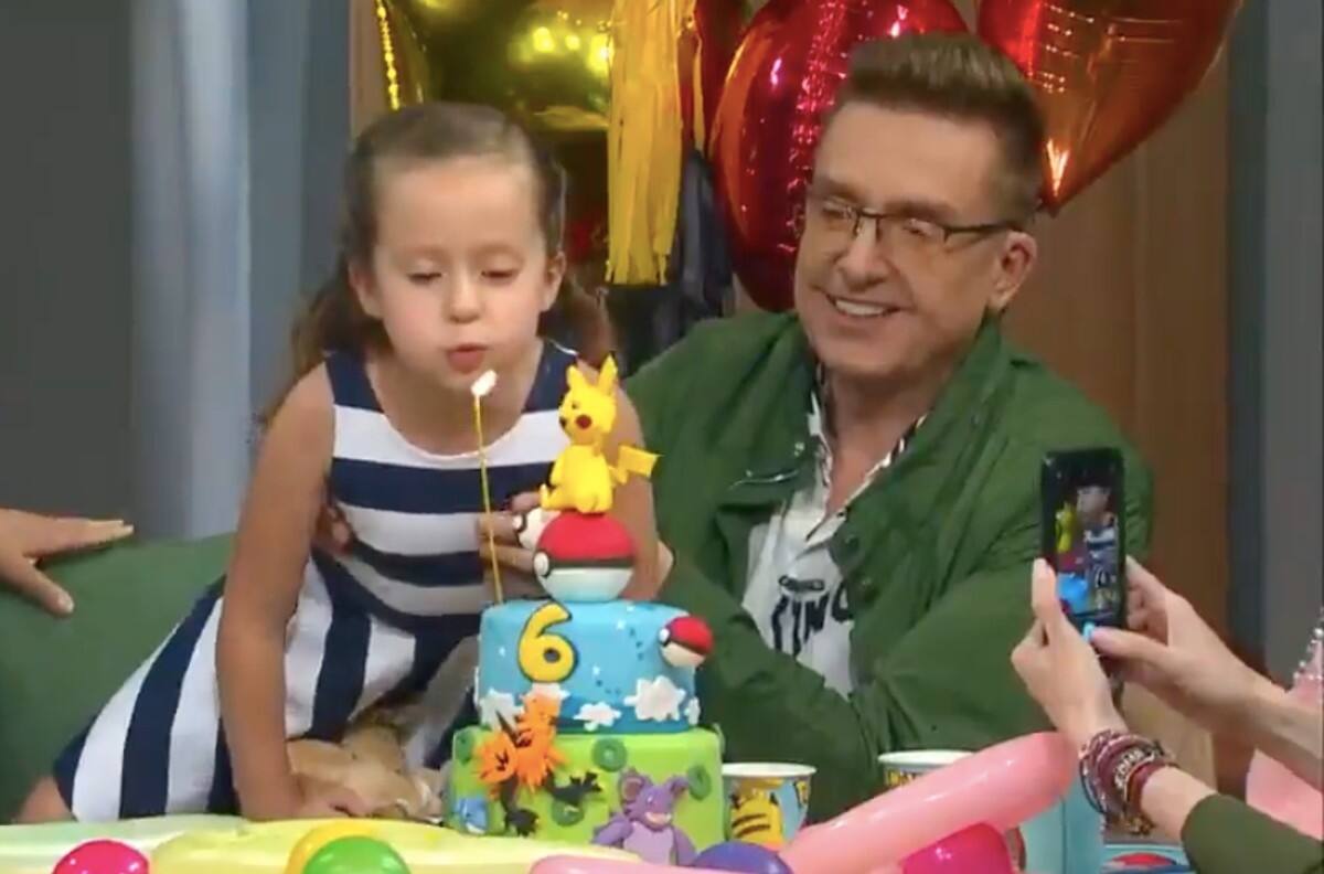 "Ventaneando" organiza fiesta sorpresa a hija de Daniel Bisogno