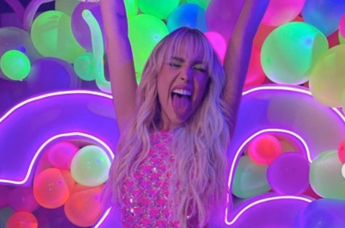 Danna Paola celebró su cumpleaños 26 rodeada de mariachis y de su nuevo galán