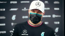 ¿Mercedes le pidió a Valtteri Bottas ayudar a Lewis Hamilton?