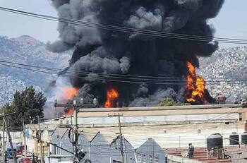 VIDEOS | Así se vivió el incendio ocurrido en Ecatepec, no se reportan lesionados ni muertos