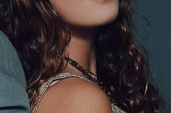 Mía Rubín Legarreta impacta con look rockero en Instagram