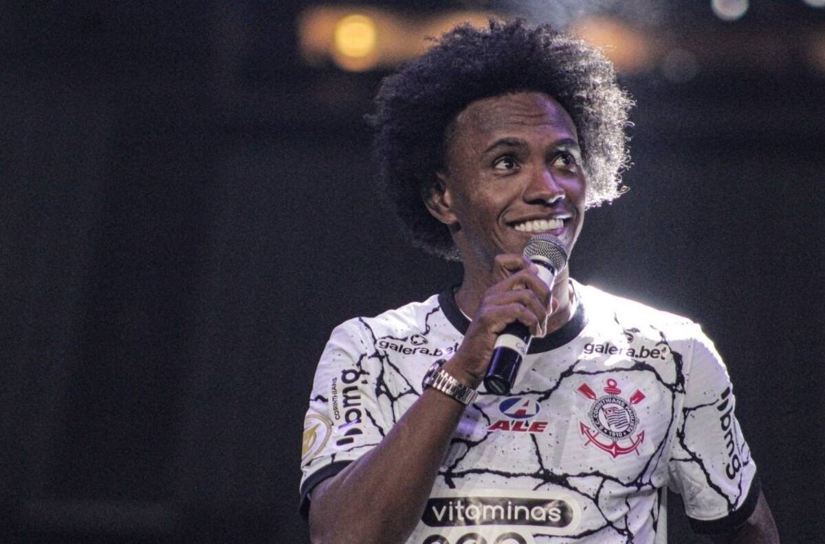Willian dejó al Arsenal y ya reportó con el Corinthians en Brasil