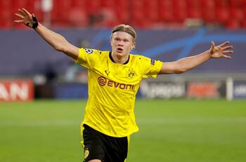 En Inglaterra lo observan: Imagen de Erling Haaland con la camiseta de Manchester City se volvió viral