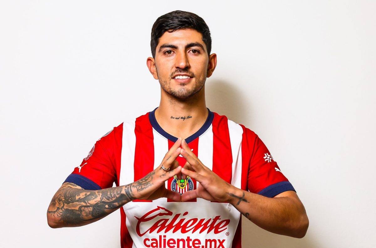 Víctor Guzmán se convierte en jugador de Chivas de cara al Clausura 2023
