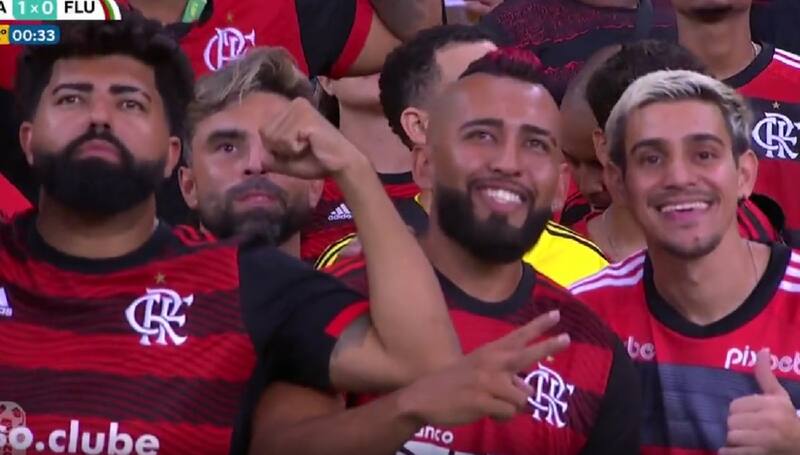 Los igualitos a Gabigol, Arturo Vidal y Pedro.