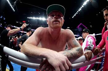 Desde Kazajistán aseguran que Canelo Álvarez está acabado: "Sería un trabajo fácil"