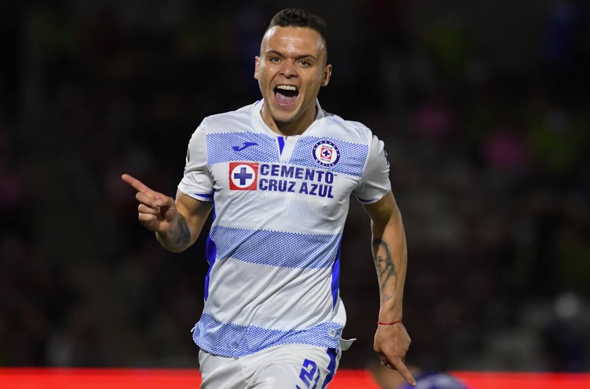 Jonathan “Cabecita” Rodríguez: El referente ofensivo que necesita Cruz Azul para eliminar a Toluca