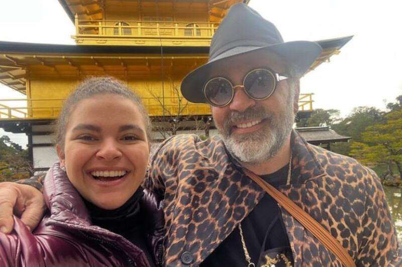 El cantante viajo con sus hijos a Japón para celebrar su cumpleaños