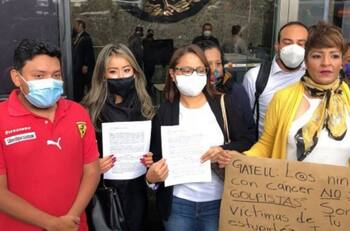 Padres de niños con cáncer denuncian a López-Gatell ante la FGR