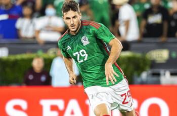 La emotiva razón por la que Santiago Giménez decidió representar a la Selección Mexicana