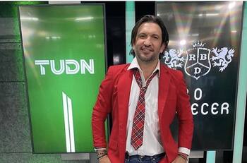 Conductor de "Hoy" comparte su felicidad por su próximo debut como papá