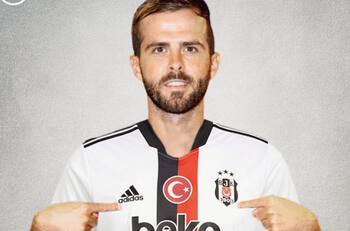 ¡Oficial! Pjanic llega cedido al Besiktas JK