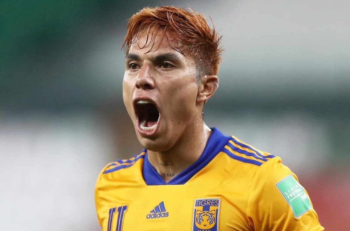 Carlos Salcedo se burló de la “maldición” de Cruz Azul