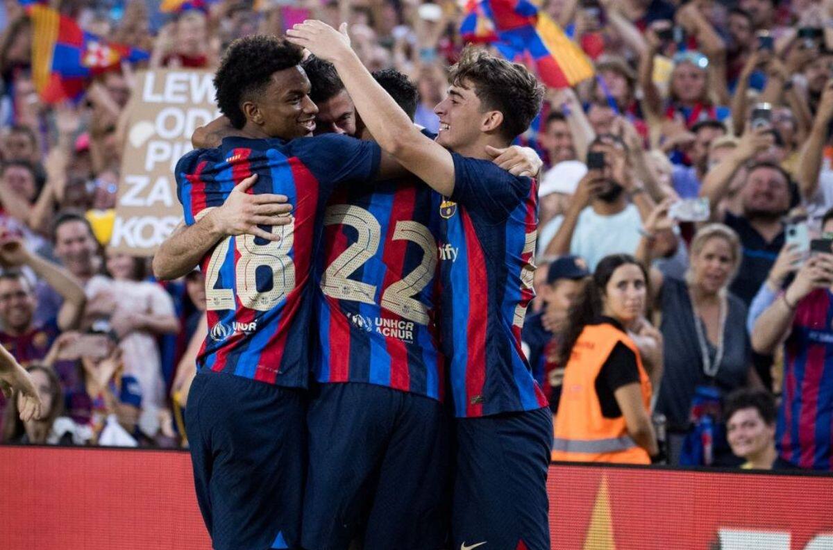 FC Barcelona golea a Pumas y se queda con el Trofeo Joan Gamper